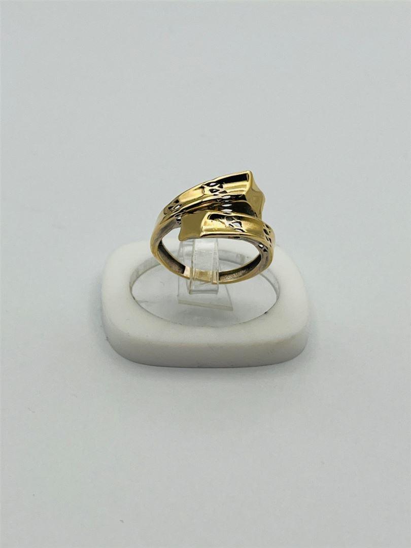 انگشتر طلا 18عیار تراش