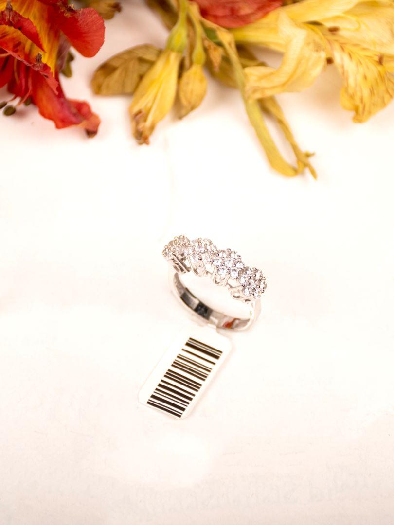 انگشتر فلاور سفید