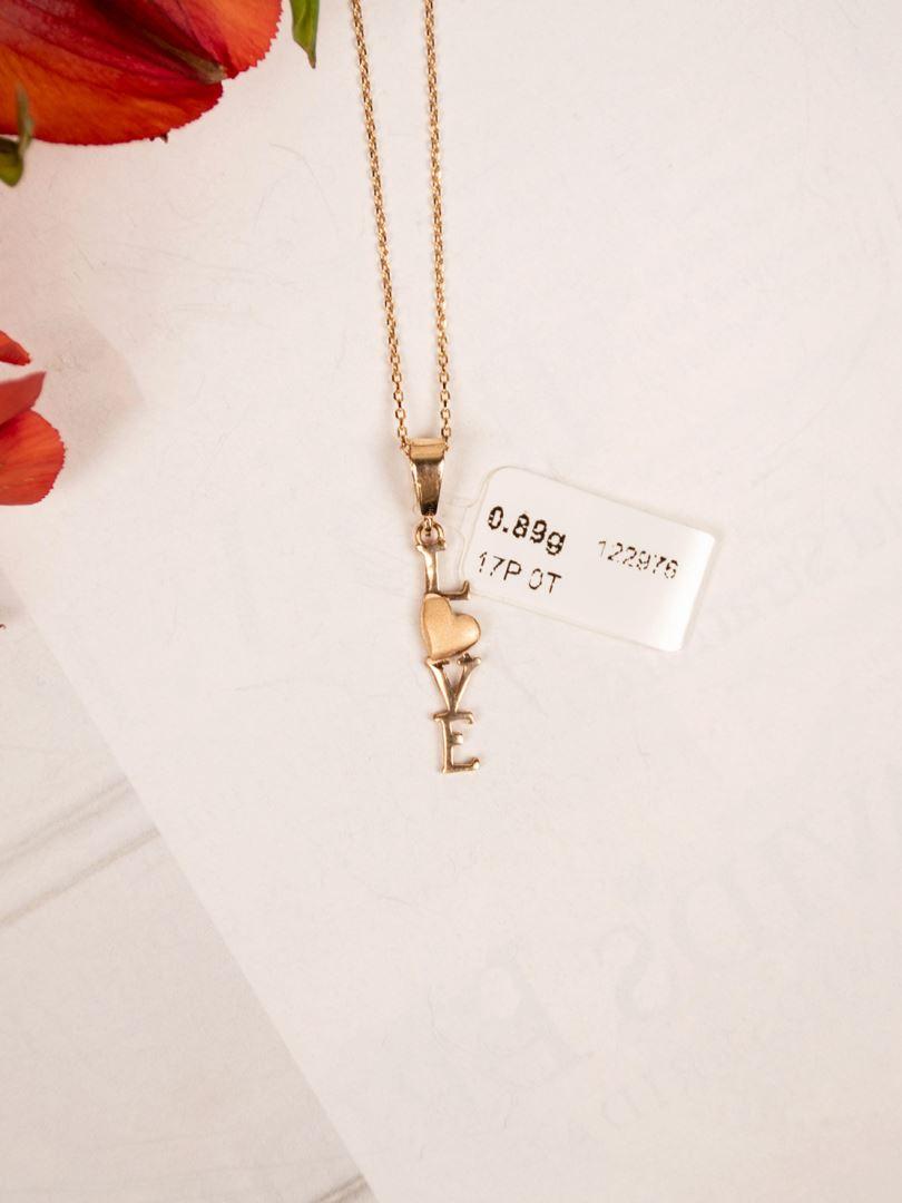 آویز LOVE