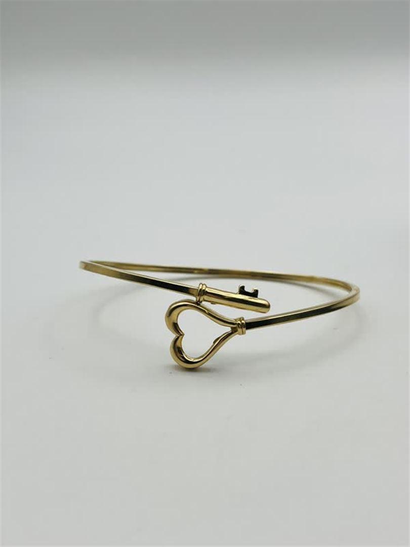 دستبند طلا 18عیار بنگل قلب و کلید