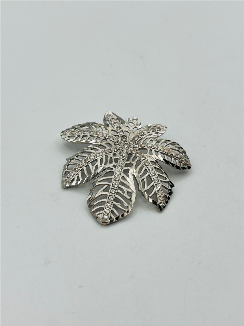 آویز پلاک طلا 18عیار برگ سفید