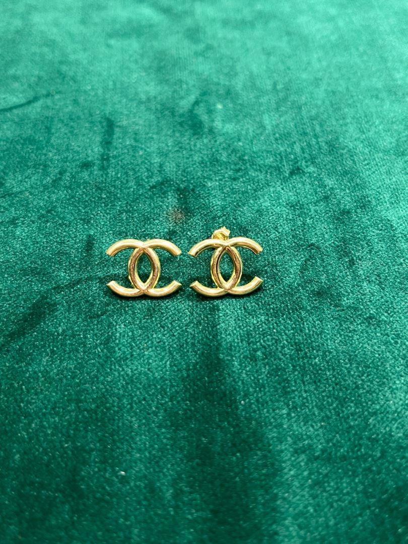 گوشواره شنل