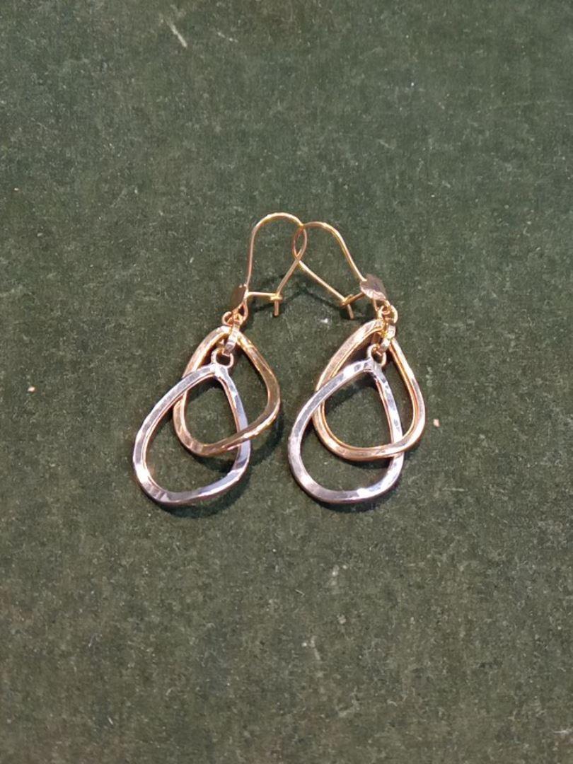 گوشواره آویز اشکی