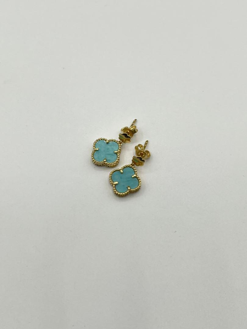 گوشواره میخی طلا 18 عیار ونکیف آبی 126969
