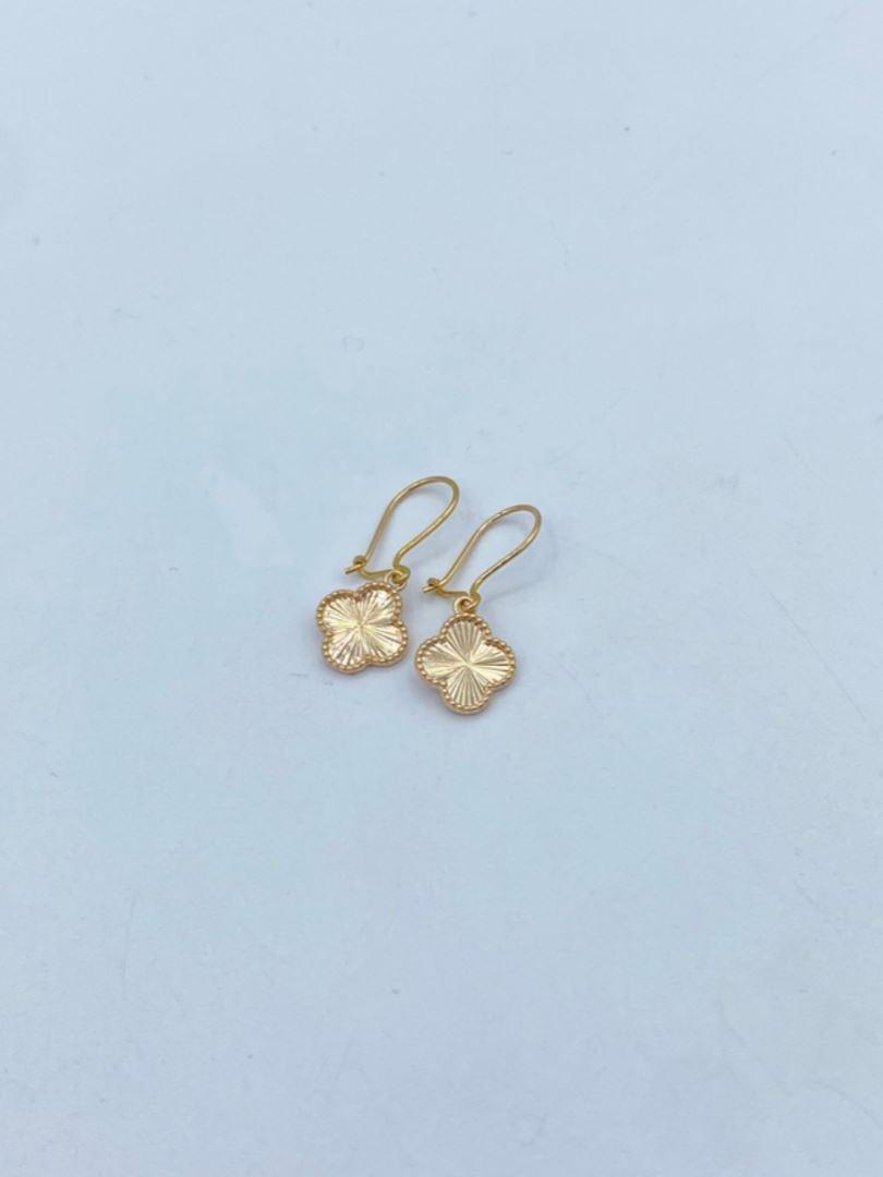 گوشواره طلا 18 عیار ونکلیف تراش بزرگ