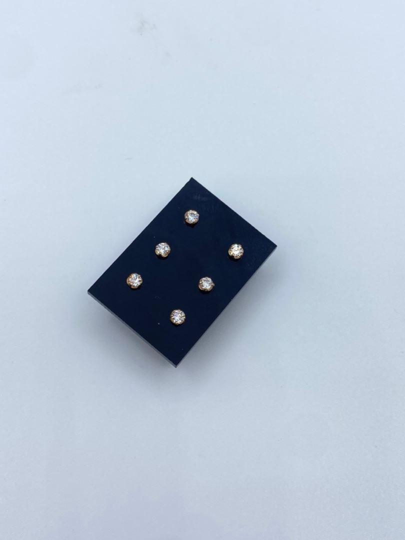گوشواره طلا 18 عیار نگین دار (تکی)