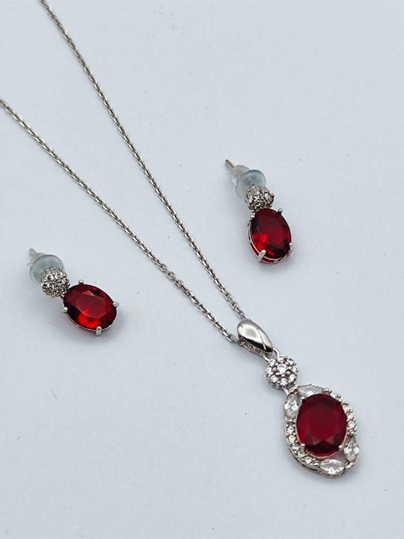 نیم ست طلای 18 عیار یاقوت