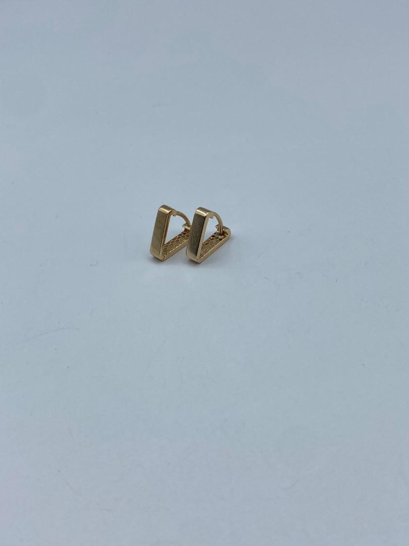 گوشواره طلا 18 عیار اومگا مثلثی