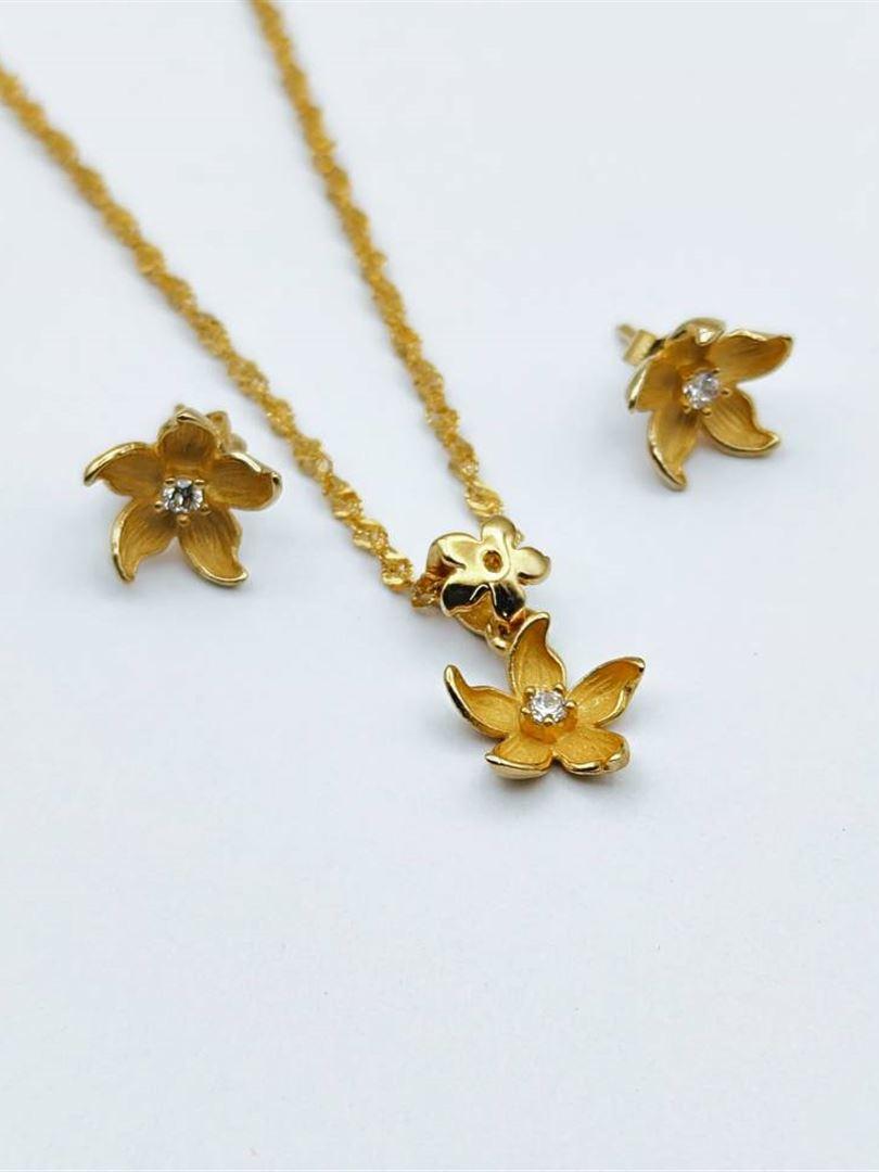 نیم ست طلا 18عیار گل 140460-140461