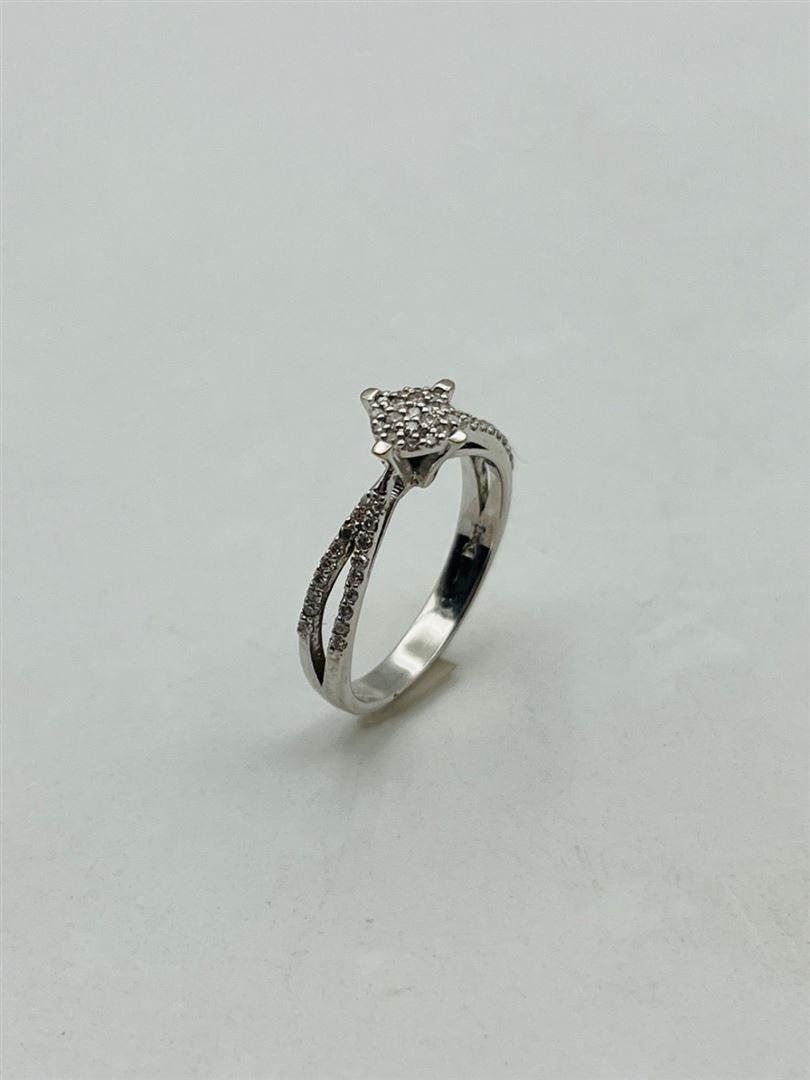 انگشتر طلا 18عیار برلیان سفید138695