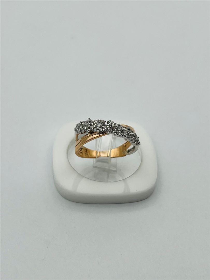 انگشتر طلا 18عیار نگین دار رزگلد