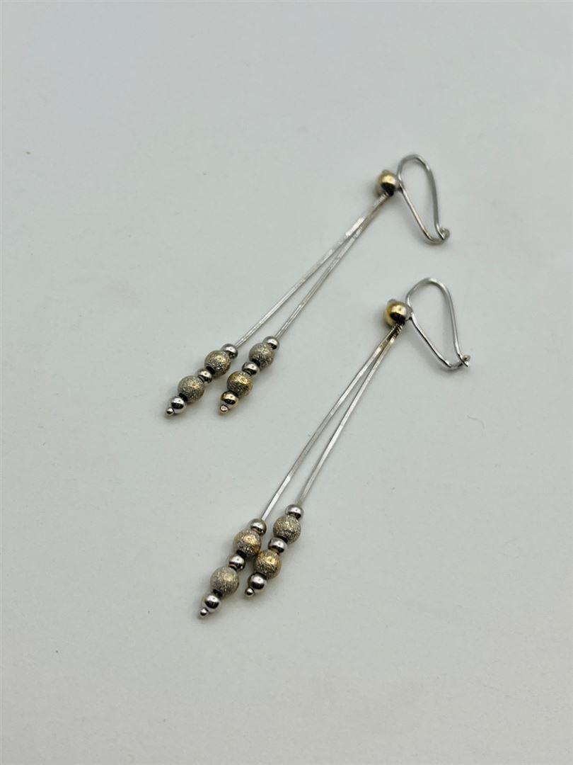 گوشواره طلا 18عیار آویز گوی سفید 138090