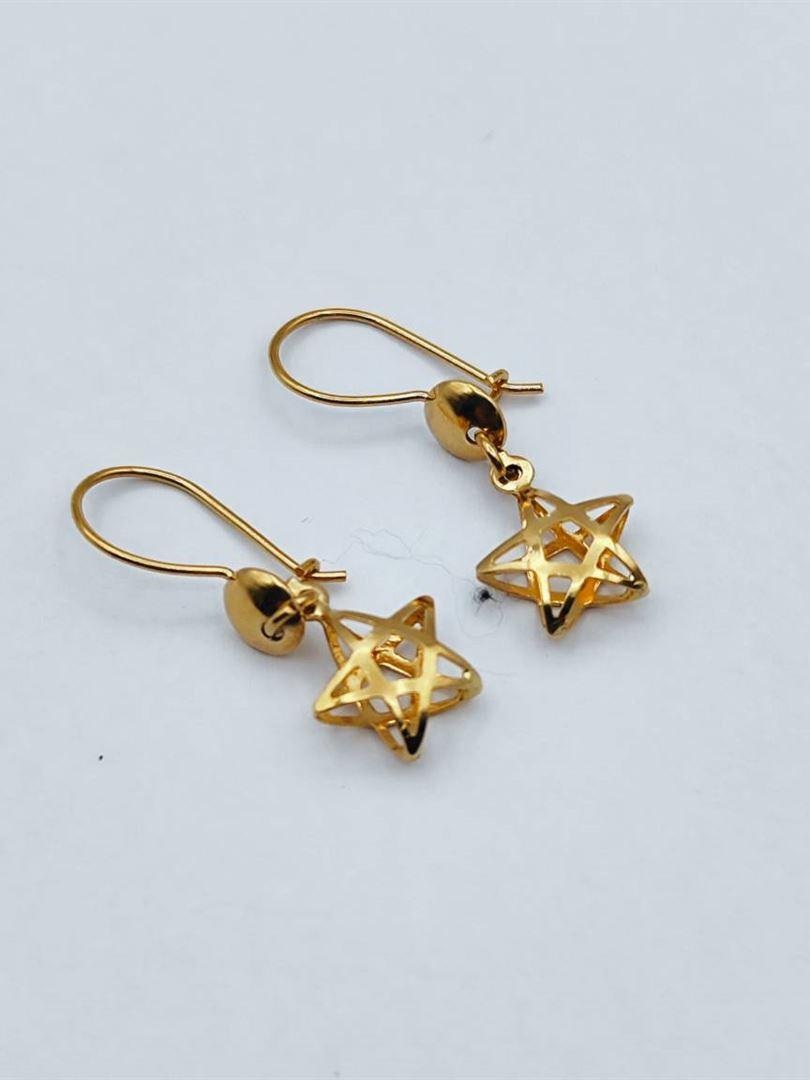 گوشواره طلا 18 عیار ستاره