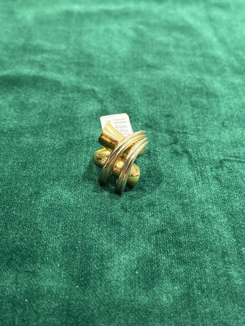 انگشتر کریستال