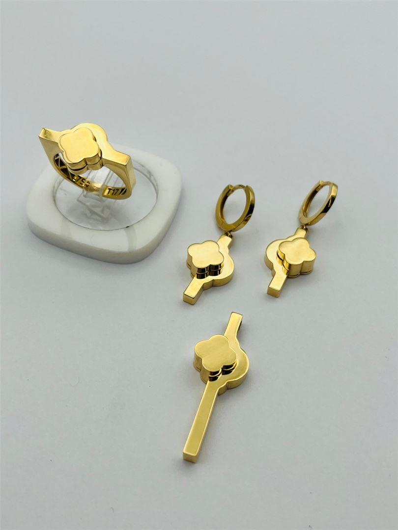 نیم ست طلا 18عیار ونکلیف