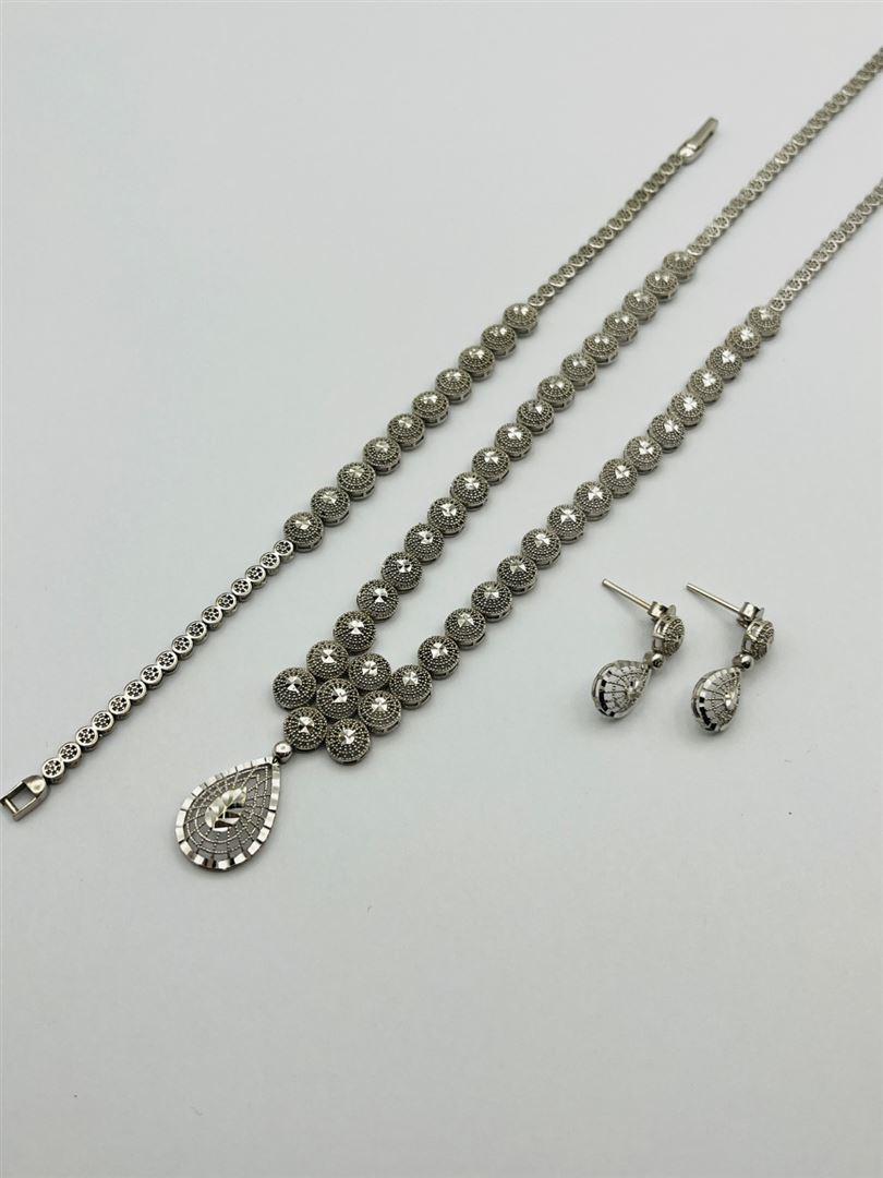 سرویس طلا 18عیار تراش سفید