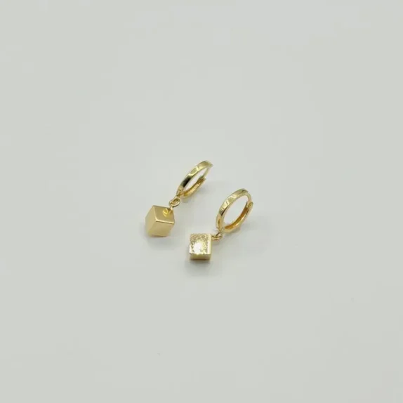 گوشواره آویز مکعب - 977