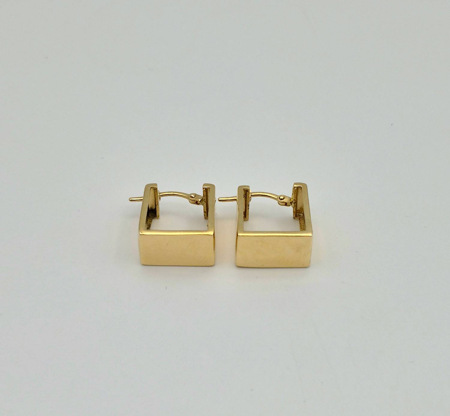 گوشواره آینه ای مربع – 2484
