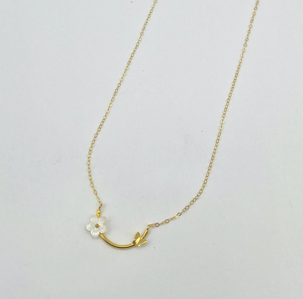گردنبند گل سفید – 4971 – 4972