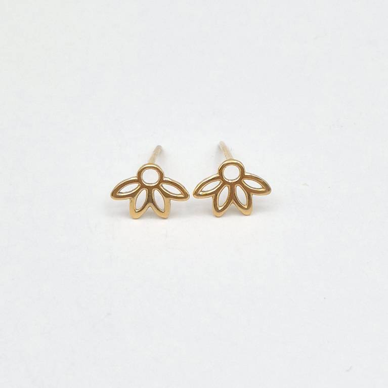 گوشواره میخی گل – 5078